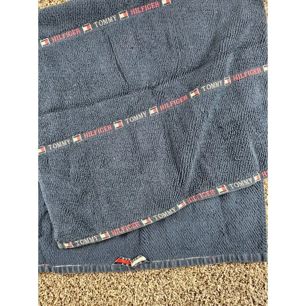 Vtg Y2K Tommy Hilfiger beach towel featuring a Navy Blue stripe design